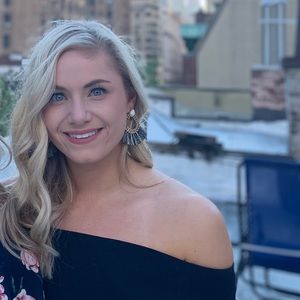 Meet your Posher, Taylor